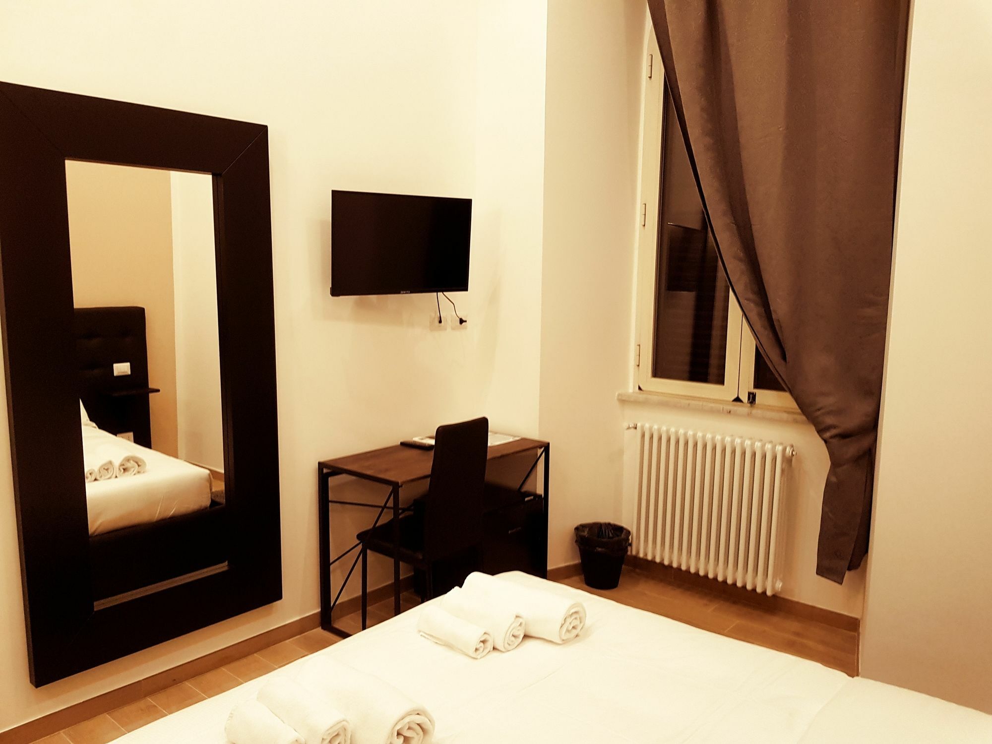Cairoli Rooms Rome Extérieur photo